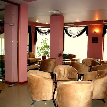 Elegant Szálloda
