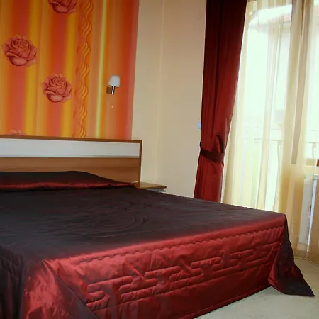 Elegant Szálloda 2*